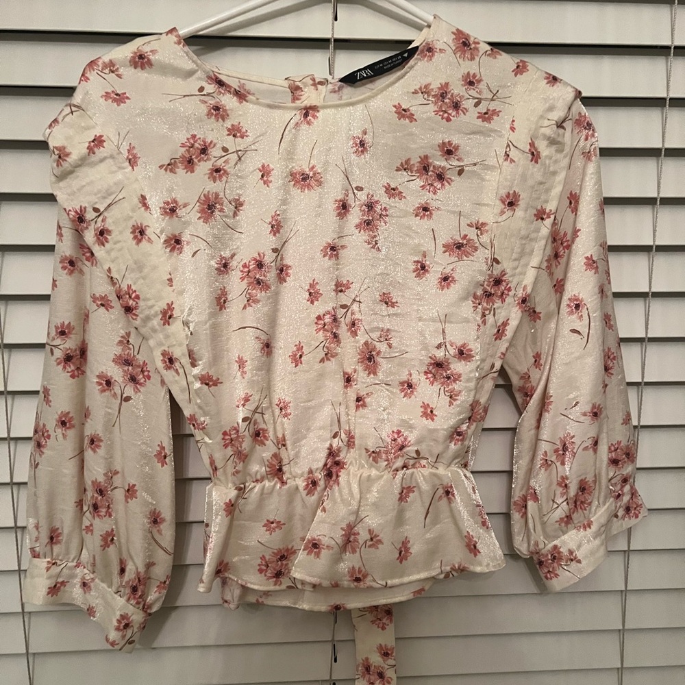 Zara Floral Blouse in Cream and Red